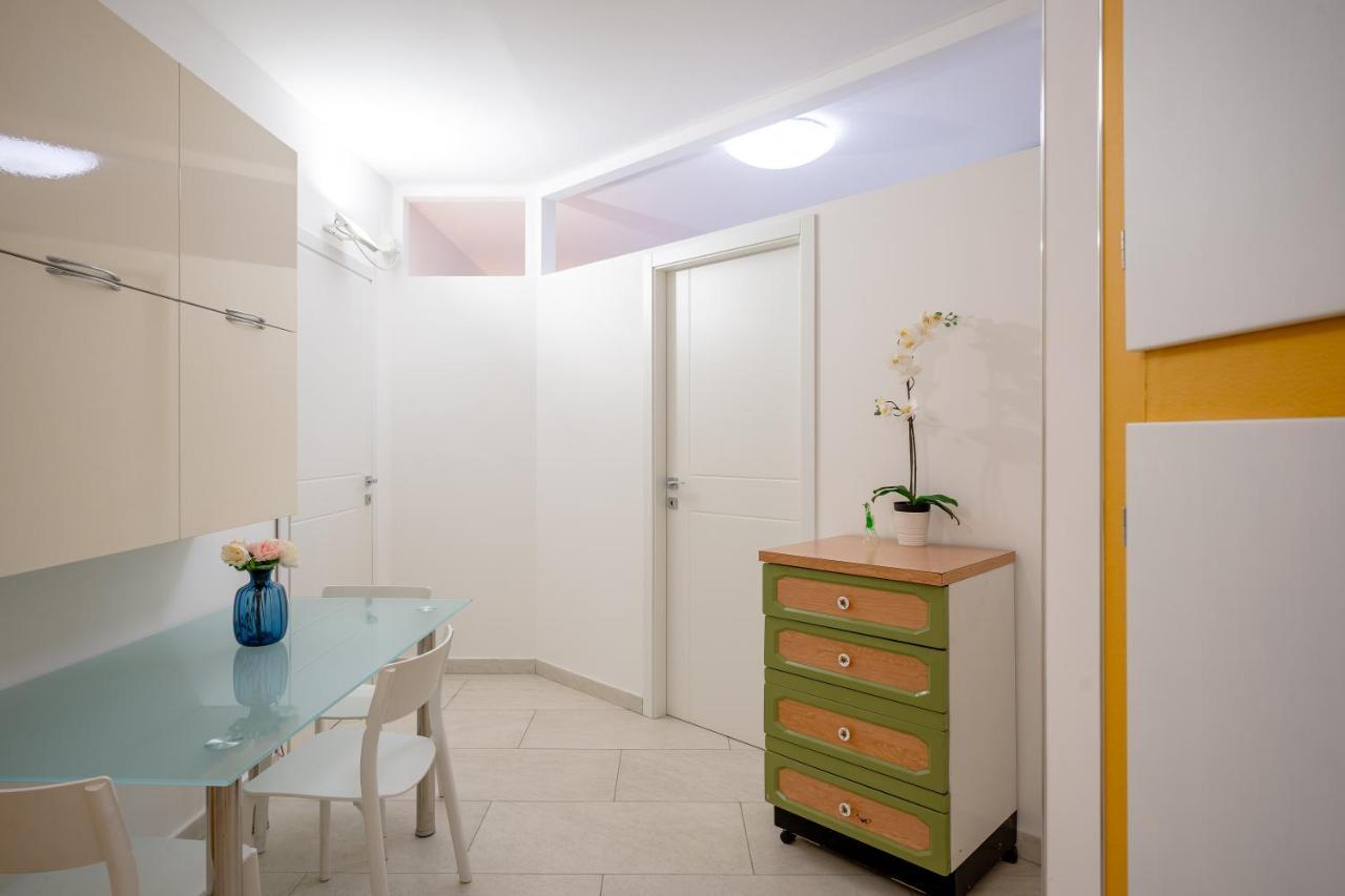Kalbia Apartment Or Rooms Renovated, Functional, Intimate And More Cagliari Esterno foto