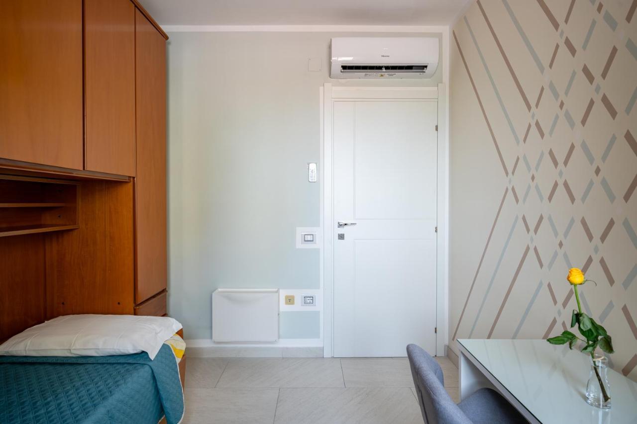 Kalbia Apartment Or Rooms Renovated, Functional, Intimate And More Cagliari Esterno foto
